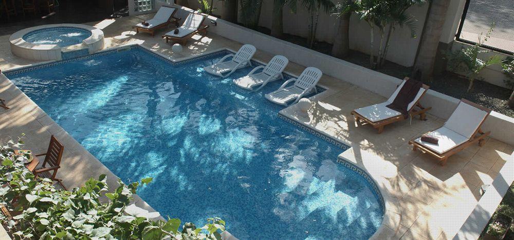 Akwati Suites Iguazu 푸에르토이과수 외부 사진