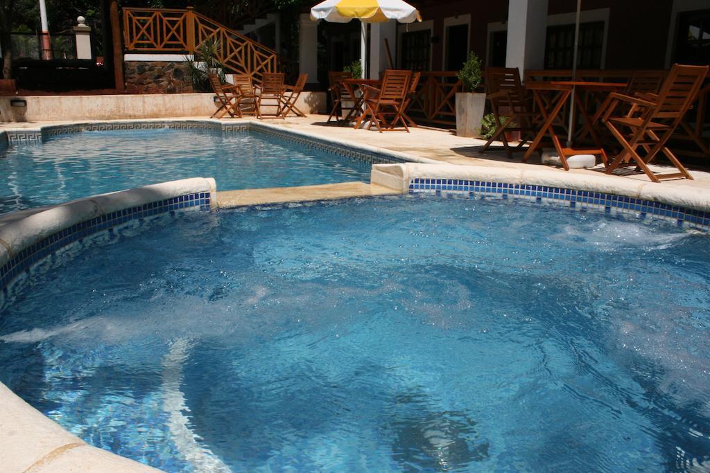 Akwati Suites Iguazu 푸에르토이과수 외부 사진