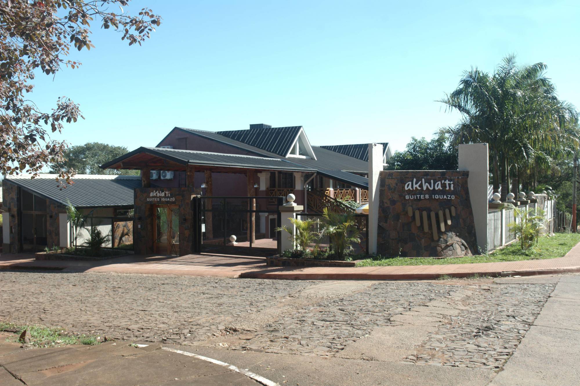 Akwati Suites Iguazu 푸에르토이과수 외부 사진